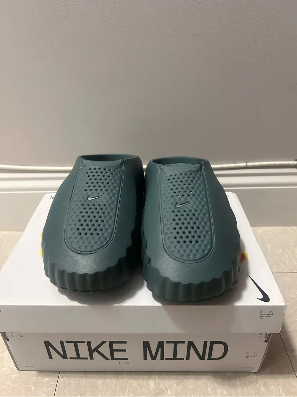 Nike used slate